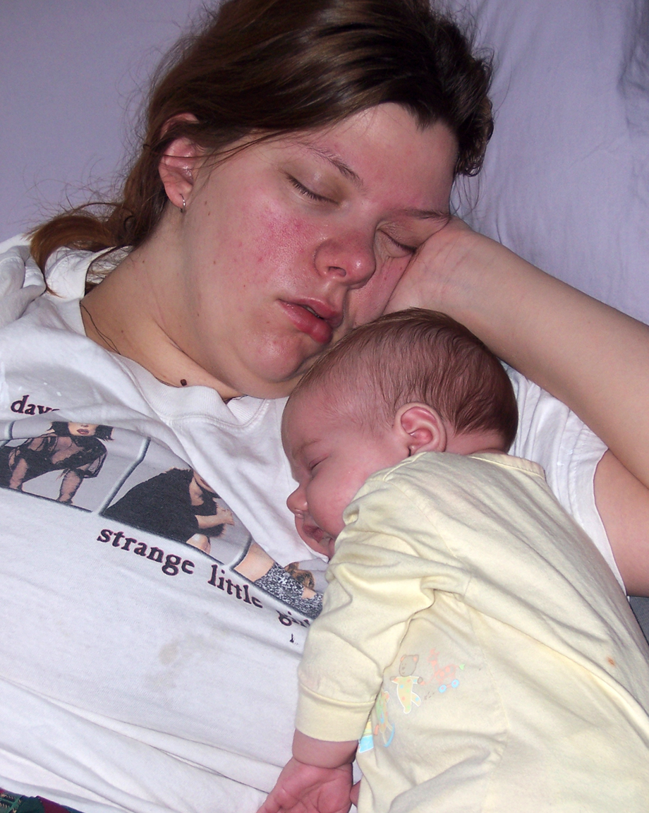 mommysleeping1.jpg